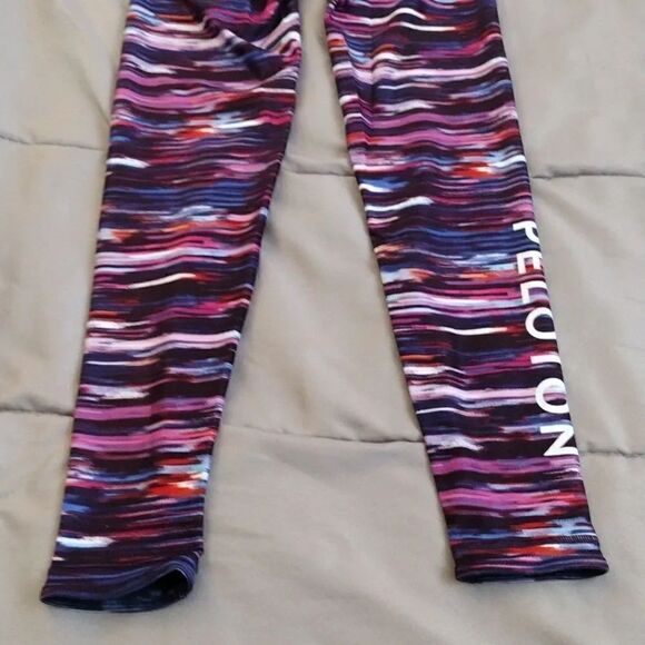 PELOTON Melody Purple Blue High Waist Reversible Workout Leggings Small NWT - Picture 10 of 16